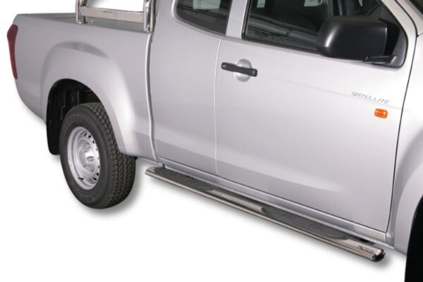 Schwellerrohre oval mit Tritt für ISUZU D-Max ATFR 2012-2019 Space Cab V2A mit TÜV